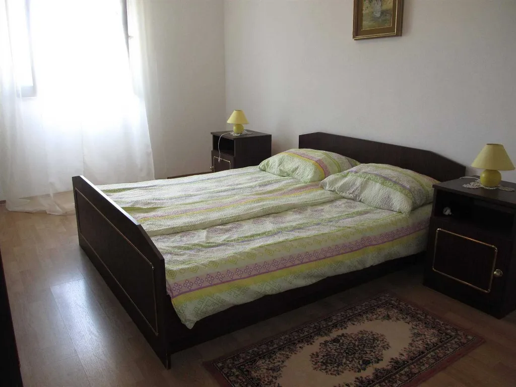 Apartment for 5 in Medulin with Covered Terrace
