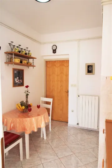 Studio for 2 Guests in Pula with Parking