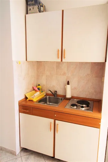 Studio for 2 Guests in Pula with Parking