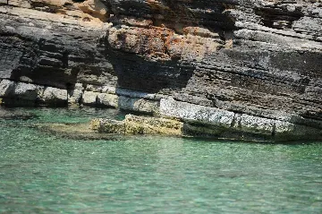 One-Bedroom Apartment in Pula with Parking