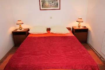 1-Bedroom Apartment in Banjole with Parking