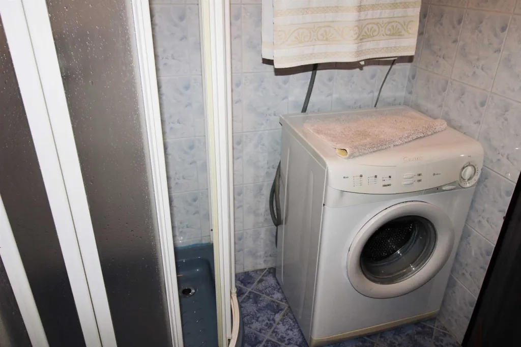 1-Bedroom Apartment in Banjole with Parking