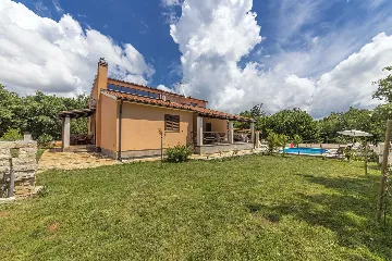 Vodnjan Villa with Heated Pool and Rooftop Terrace