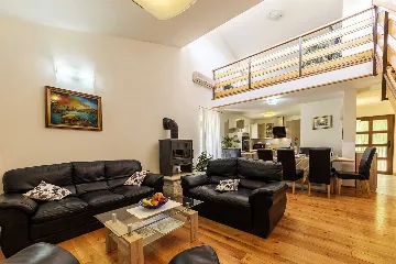 Vodnjan Villa with Heated Pool and Rooftop Terrace