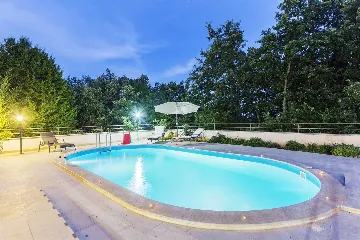 Vodnjan Villa with Heated Pool and Rooftop Terrace