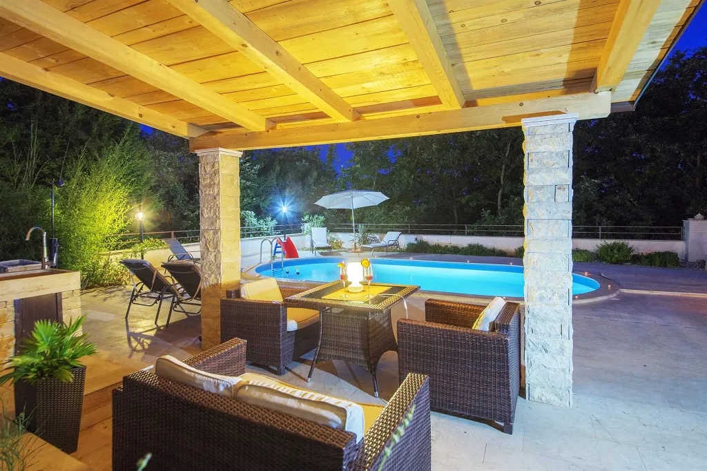 Vodnjan Villa with Heated Pool and Rooftop Terrace