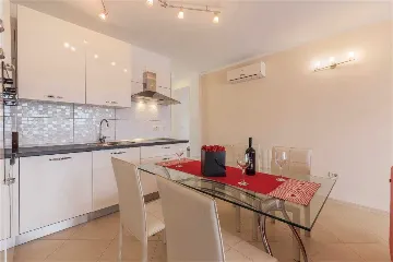 Apartment in Medulin for 4 Guests