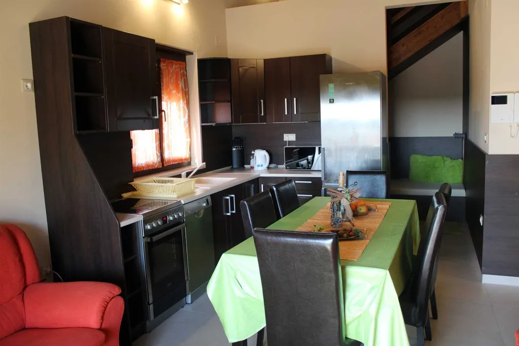 2-Bedroom Apartment in Premantura Near Kamenjak