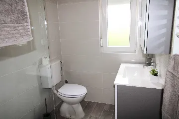 7-Bedroom Villa in Ližnjan for Up to 13