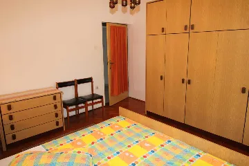 7-Bedroom Villa in Ližnjan for Up to 13