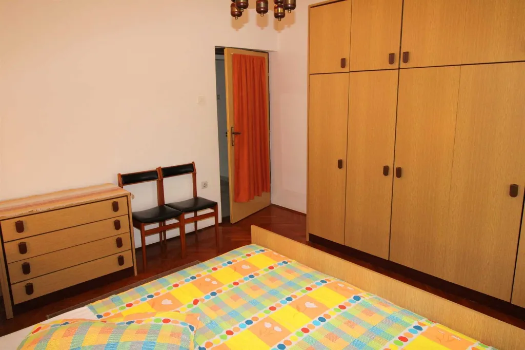 7-Bedroom Villa in Ližnjan for Up to 13