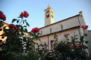 3-Bedroom Apartment in Pula for 5 Guests