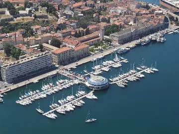 3-Bedroom Apartment in Pula for 5 Guests