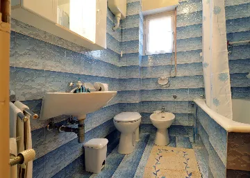 Pula 2-Bedroom Apartment for 4 Guests with Parking