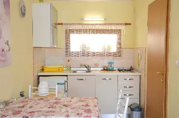 Studio in Pula for 2 Guests with Parking