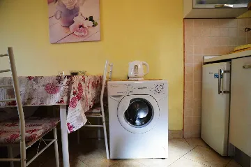 Studio in Pula for 2 Guests with Parking