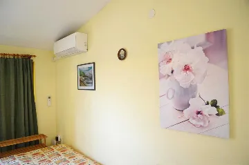 Studio in Pula for 2 Guests with Parking