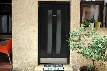 Pula Center Apartment with Terrace for 3-4 Guests