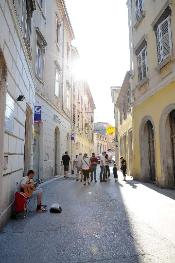 Pula Center Apartment with Terrace for 3-4 Guests