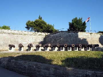 Pula Center Apartment with Terrace for 3-4 Guests