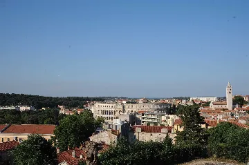 Pula Center Apartment with Terrace for 3-4 Guests