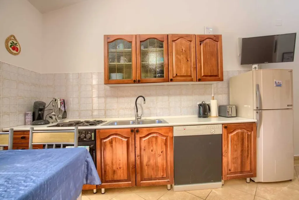 Pet-Friendly 2-Bedroom Apartment in Vinkuran