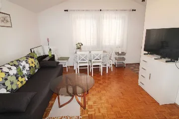 1-Bedroom Apartment in Premantura with Parking