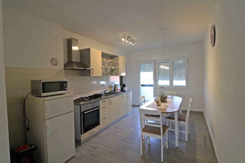 Fažana Sea View Apartment for 4 Guests