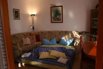 One-Bedroom Apartment in Premantura for up to 4