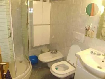 1-Bedroom Apartment in Mali Lošinj (Sleeps 4)