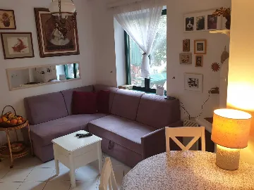 1-Bedroom Apartment in Mali Lošinj (Sleeps 4)