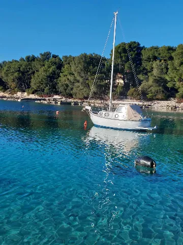 1-Bedroom Apartment in Mali Lošinj (Sleeps 4)