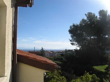 3-Bedroom Apartment in Ližnjan for up to 5