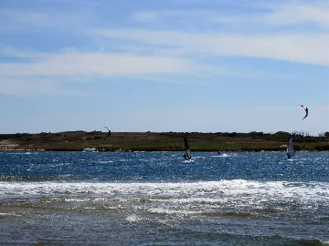 3-Bedroom Apartment in Ližnjan for up to 5