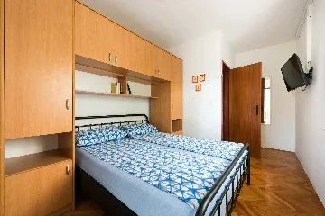 Coastal Hideaway Apartment Seget Vranjica