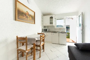 Seaside Retreat Apartment Seget Vranjica