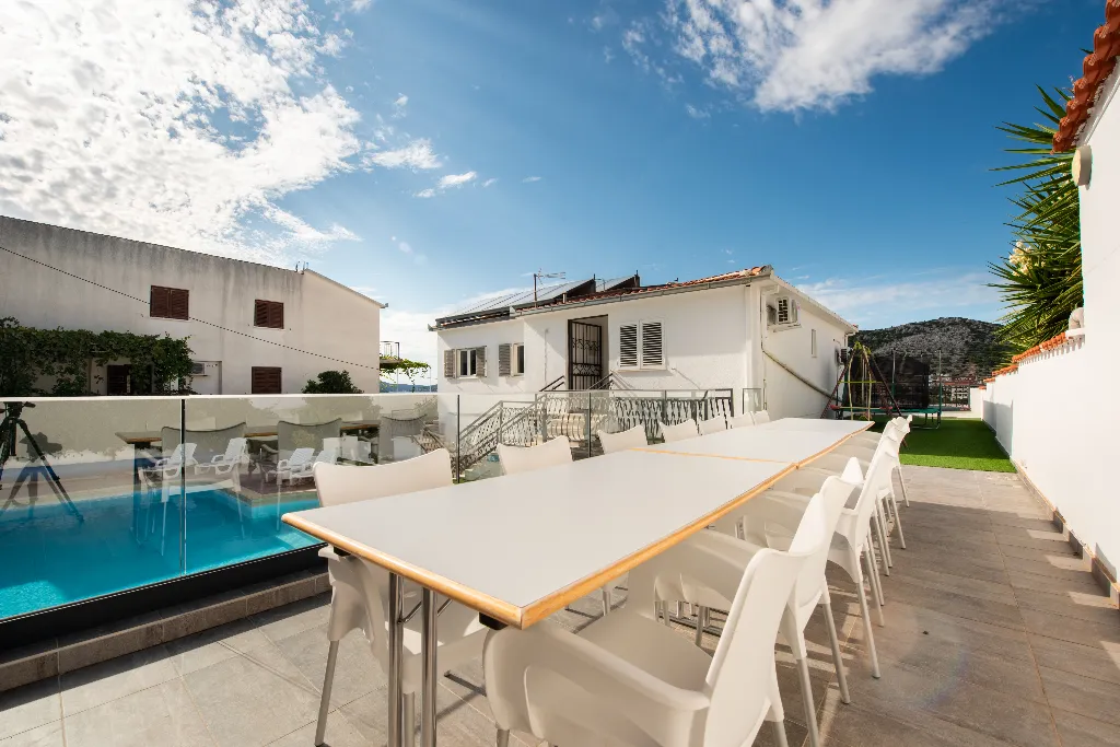 Coastal Serenity Apartment Seget Vranjica