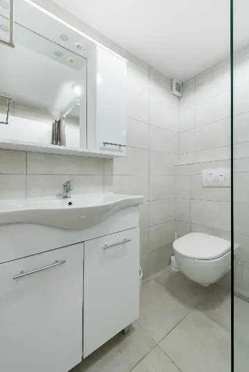 Adriatic Coast Retreat Apartment, Seget Vranjica