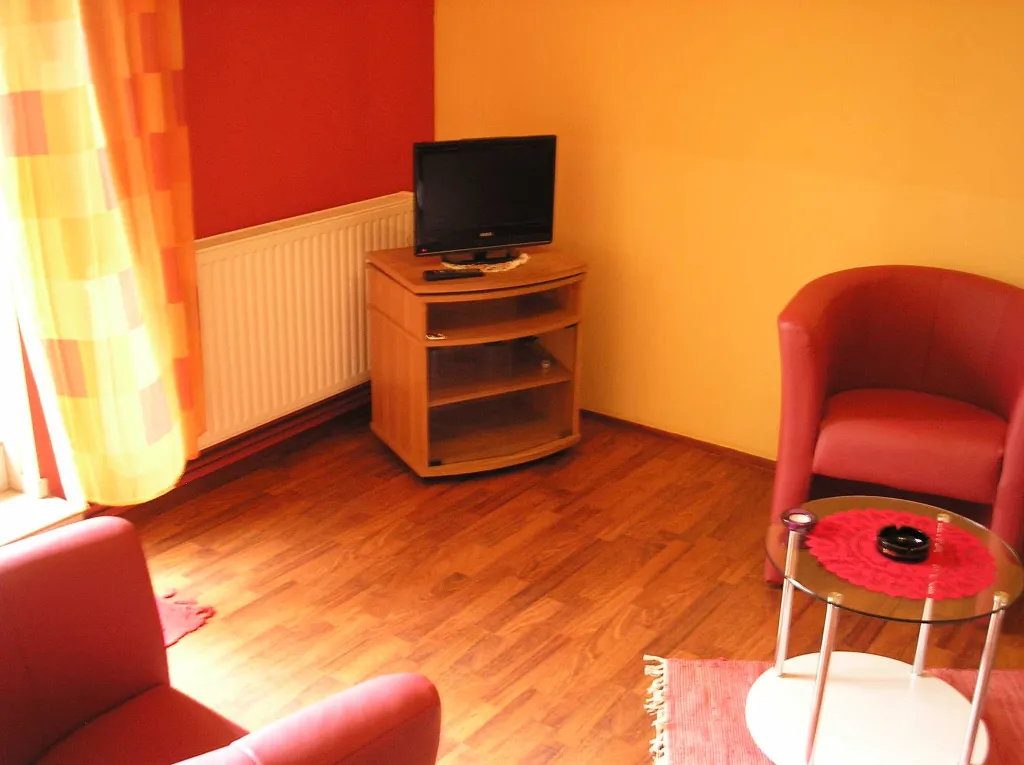 Aljmaš center apartment for 4 people. Guesthouse “Zeko” Aljmaš