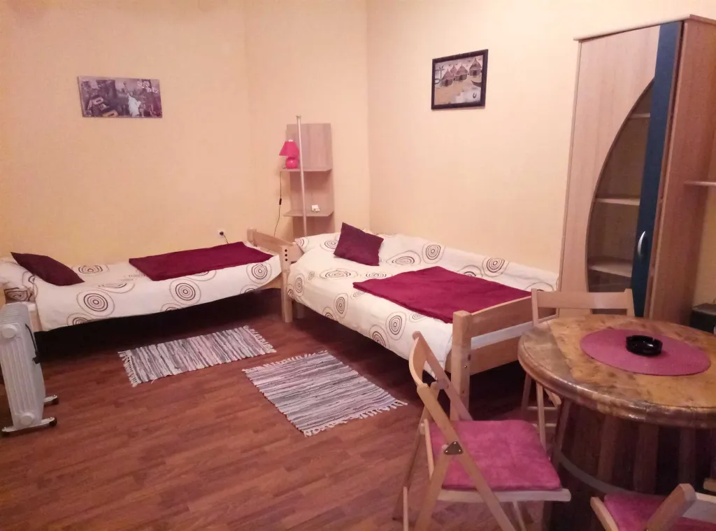 Aljmaš center apartment for 4 people. Guesthouse “Zeko” Aljmaš