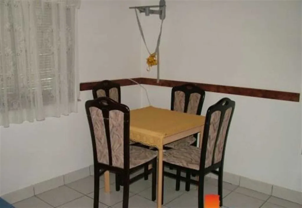 Apartment near the Center and Jadro beach