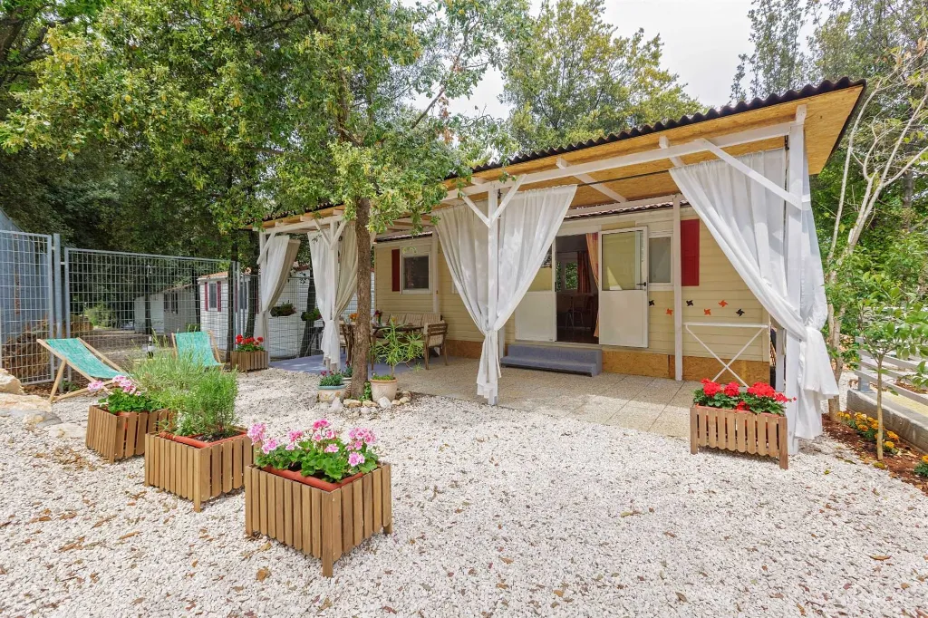 Mobile Home in Vrsar for Up to 8 Guests