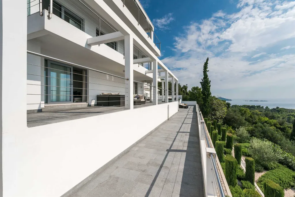 Modern Villa with Pool near Dubrovnik
