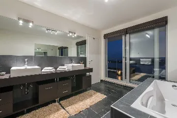 Modern Villa with Pool near Dubrovnik