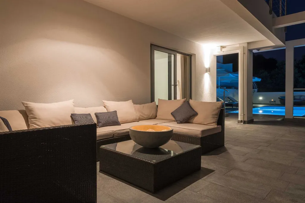 Modern Villa with Pool near Dubrovnik