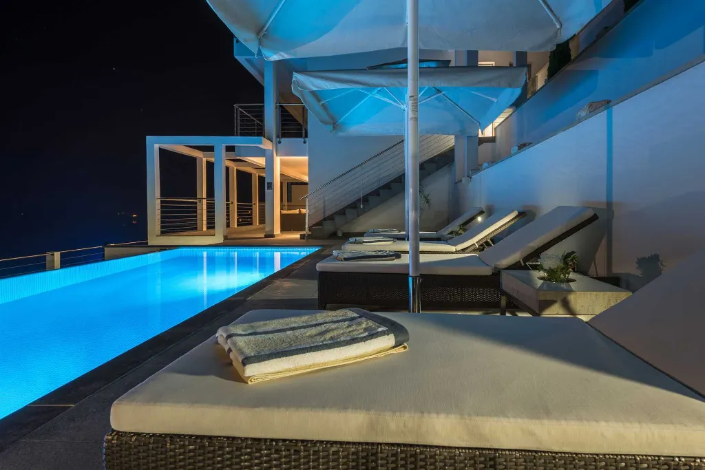 Modern Villa with Pool near Dubrovnik