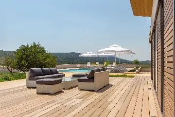 Spacious Island Villa with Pool in Hvar