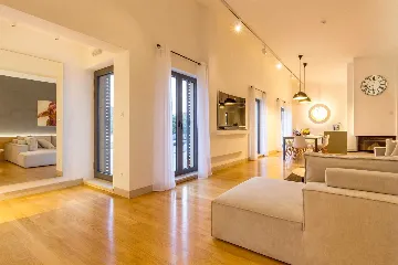 Spacious Island Villa with Pool in Hvar