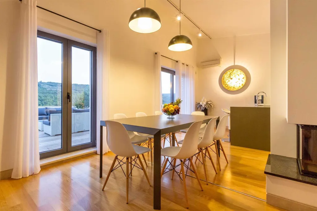 Spacious Island Villa with Pool in Hvar