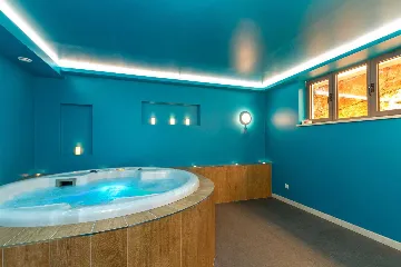 Spacious Island Villa with Pool in Hvar